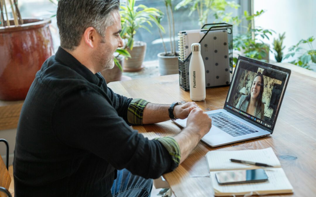 Remote Leadership: Der CEO-Guide für Unternehmensführung auf Distanz